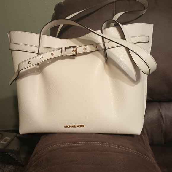 Michael Kors purse - Picture 1 of 7